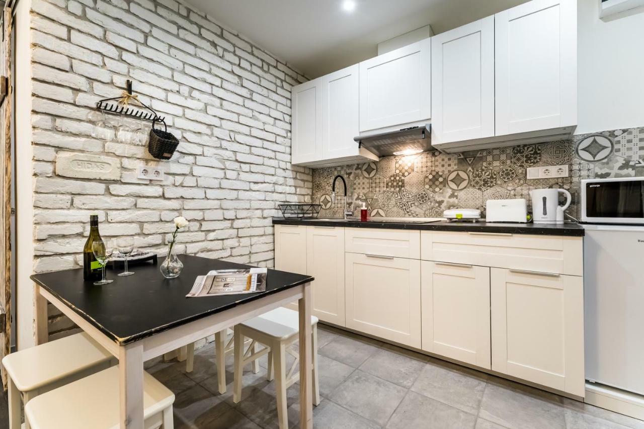 Bpr Vintage Garden Apartment With Terrace & Sauna Budapeste Exterior foto