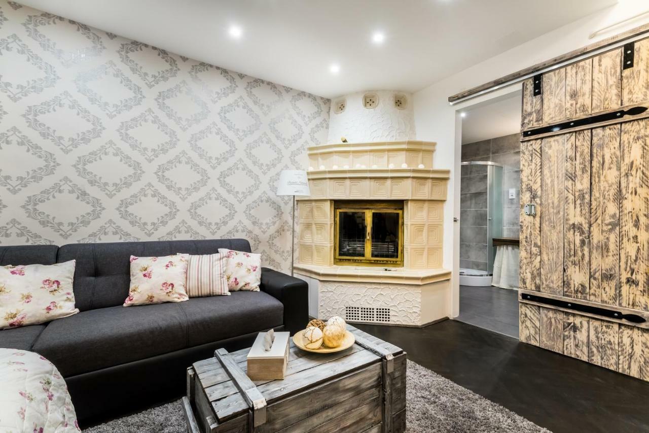Bpr Vintage Garden Apartment With Terrace & Sauna Budapeste Exterior foto