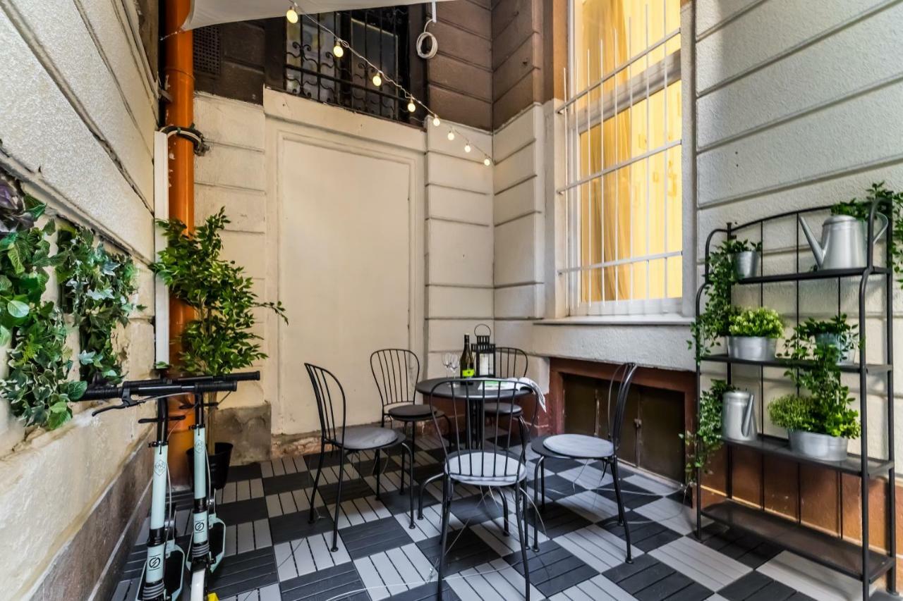 Bpr Vintage Garden Apartment With Terrace & Sauna Budapeste Exterior foto