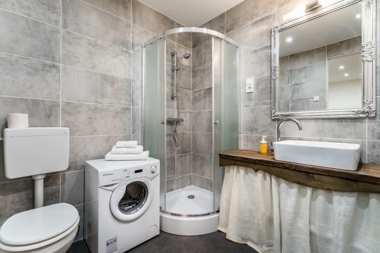 Bpr Vintage Garden Apartment With Terrace & Sauna Budapeste Exterior foto
